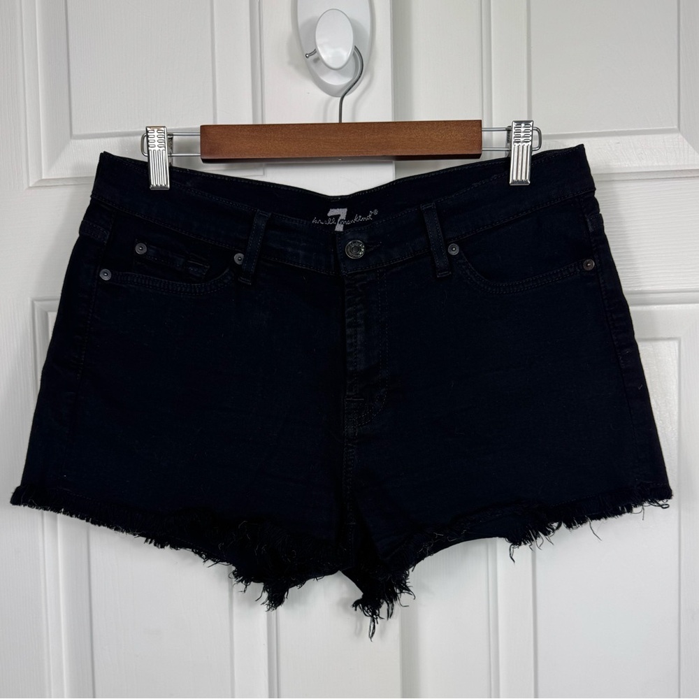 7 For All Mankind Women’s Denim Raw Hem Shorts Size 29‎ Black 100% Cotton